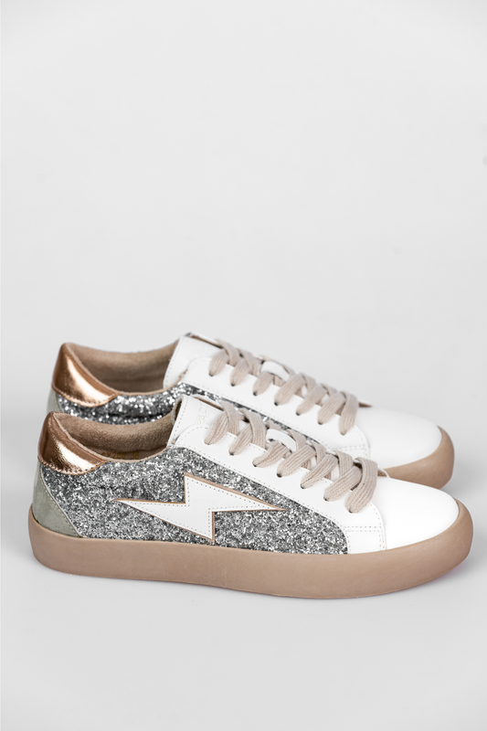 ÉLORA SILVER FLAT SHOES