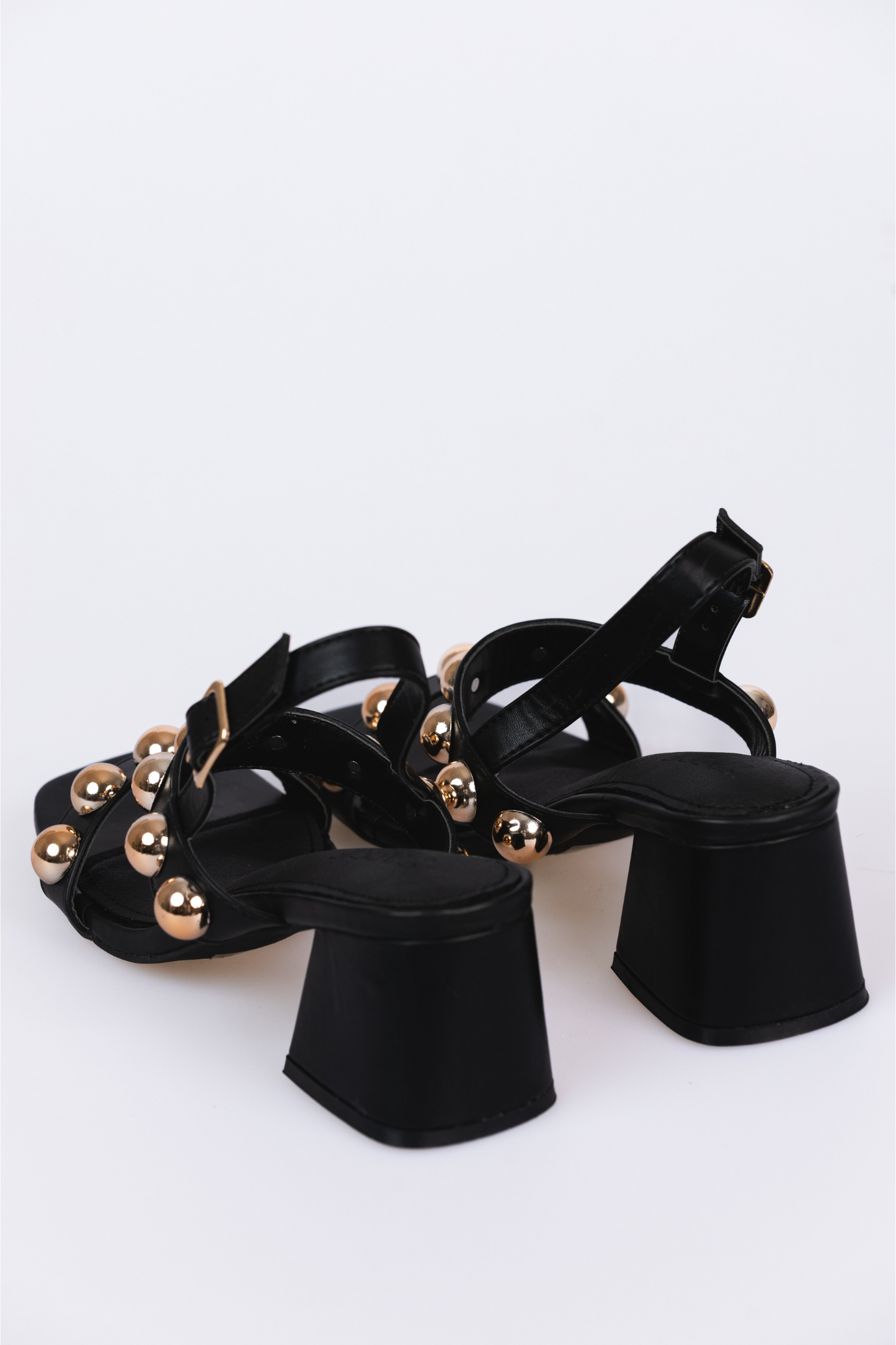 VALEN BLACK SANDAL