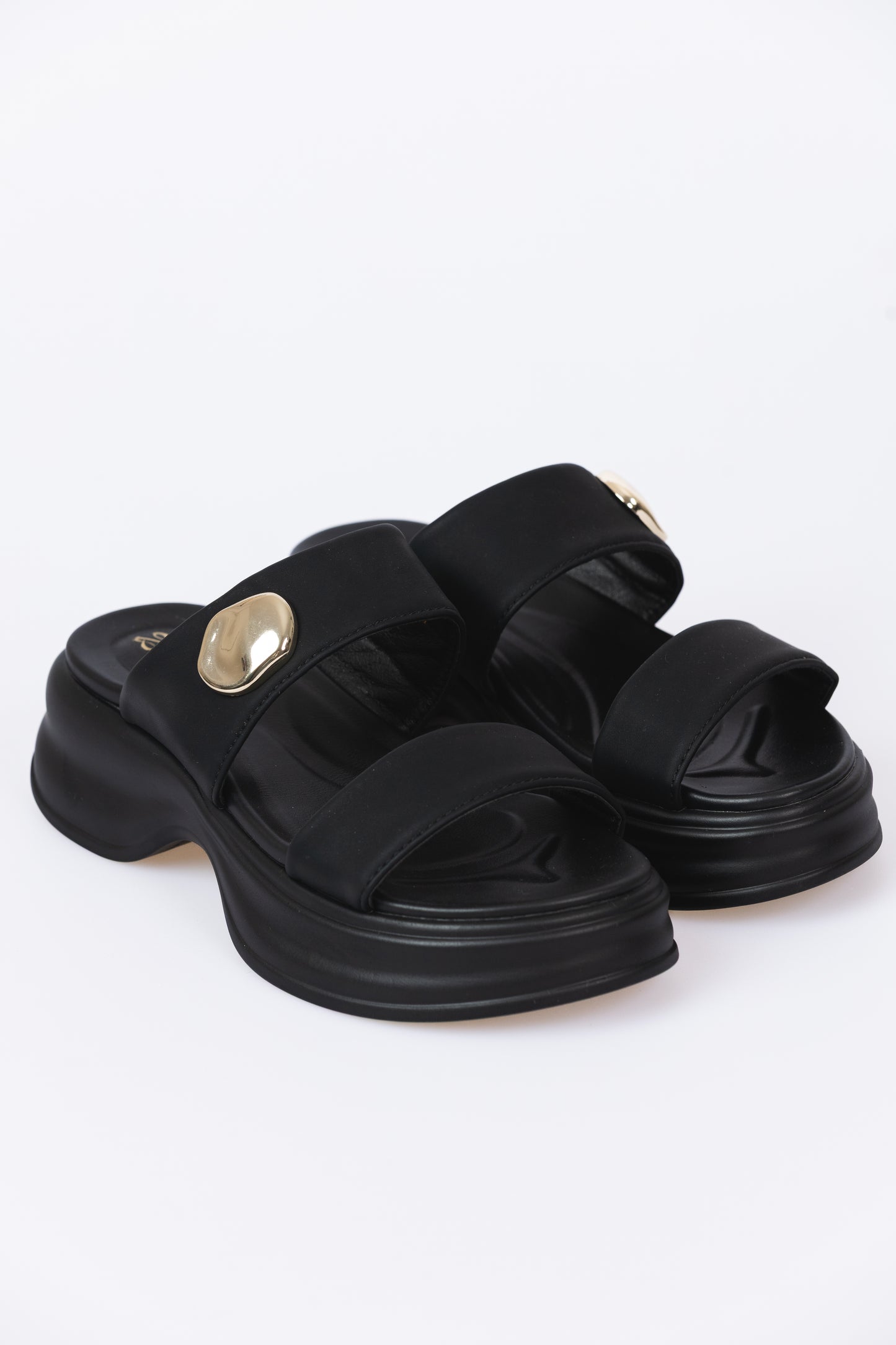 Chinelo MIRÉA Preto