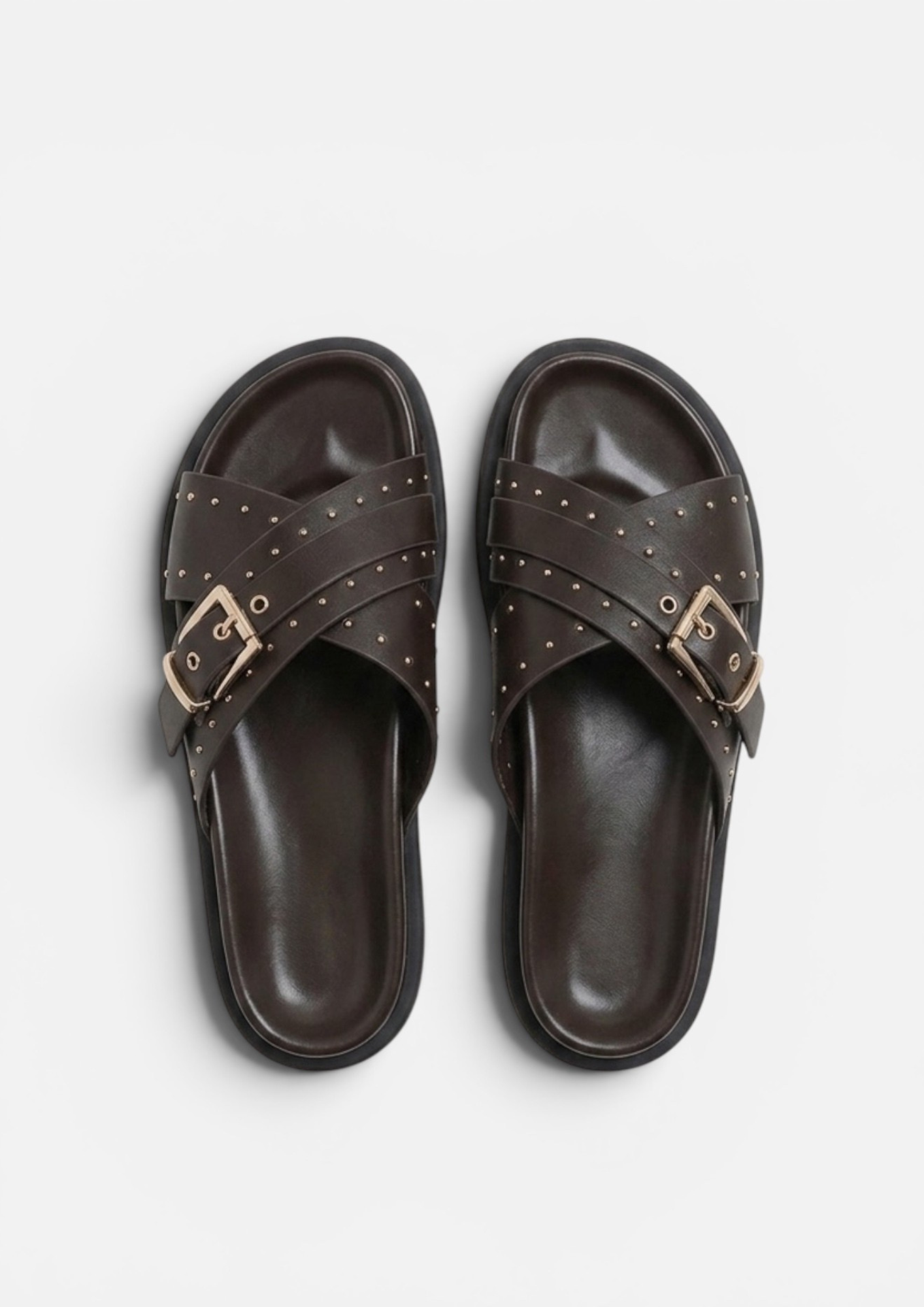 Chinelo LÉA Castanho